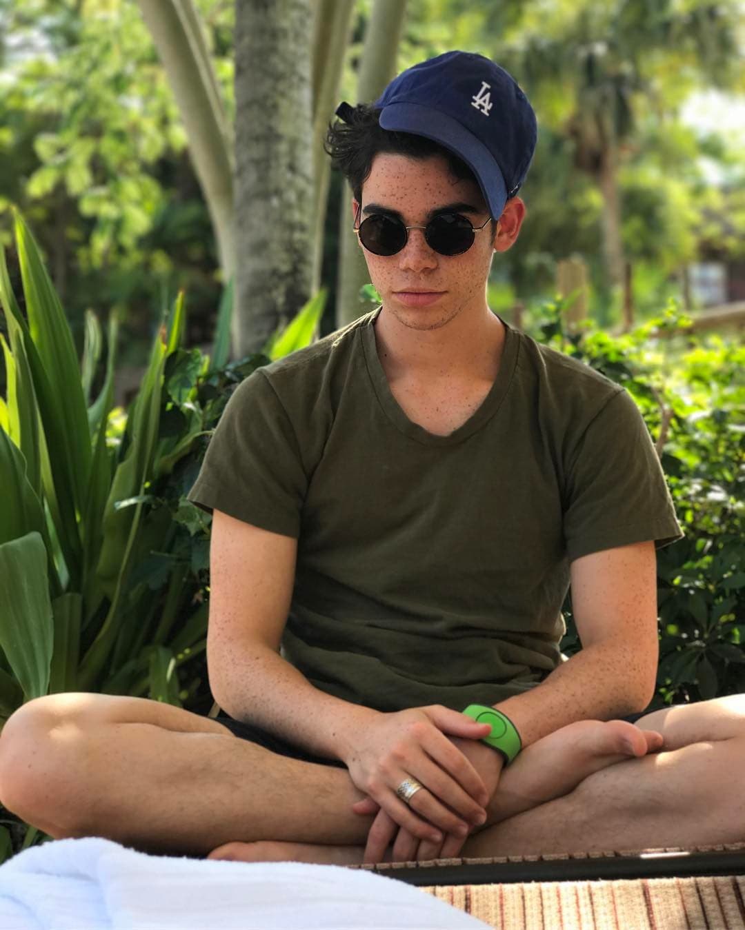 Por eso, los Oscar emitieron un comunicado para aclarar por qué Cameron Boyce, quien murió el pasado 6 de julio del 2019 a los 20 años, no apareció en la lista transmitida en vivo.