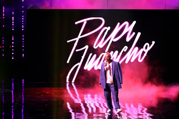 MIAMI, FLORIDA - FEBRUARY 18: Maluma performs onstage during Univision's 33rd Edition of Premio Lo Nuestro a la Música Latina at AmericanAirlines Arena on February 18, 2021 in Miami, Florida. (Photo by Rodrigo Varela/Getty Images for Univision)