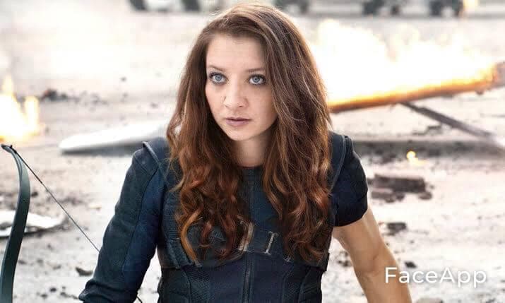 Jeremy Renner es Cleo Barton, conocida como la peligrosa Hawkeye.