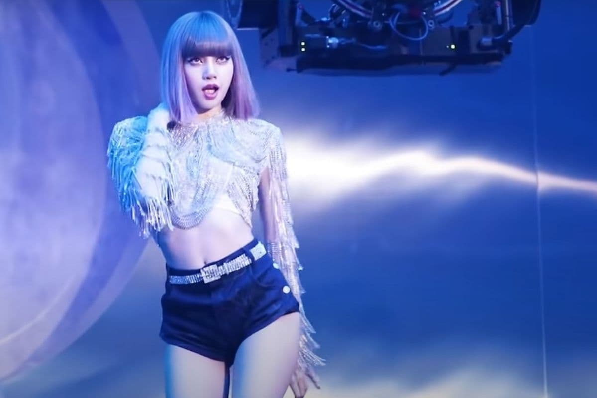 Lisa de BLACKPINK colaboró con DJ Snake y compañía en "SG"