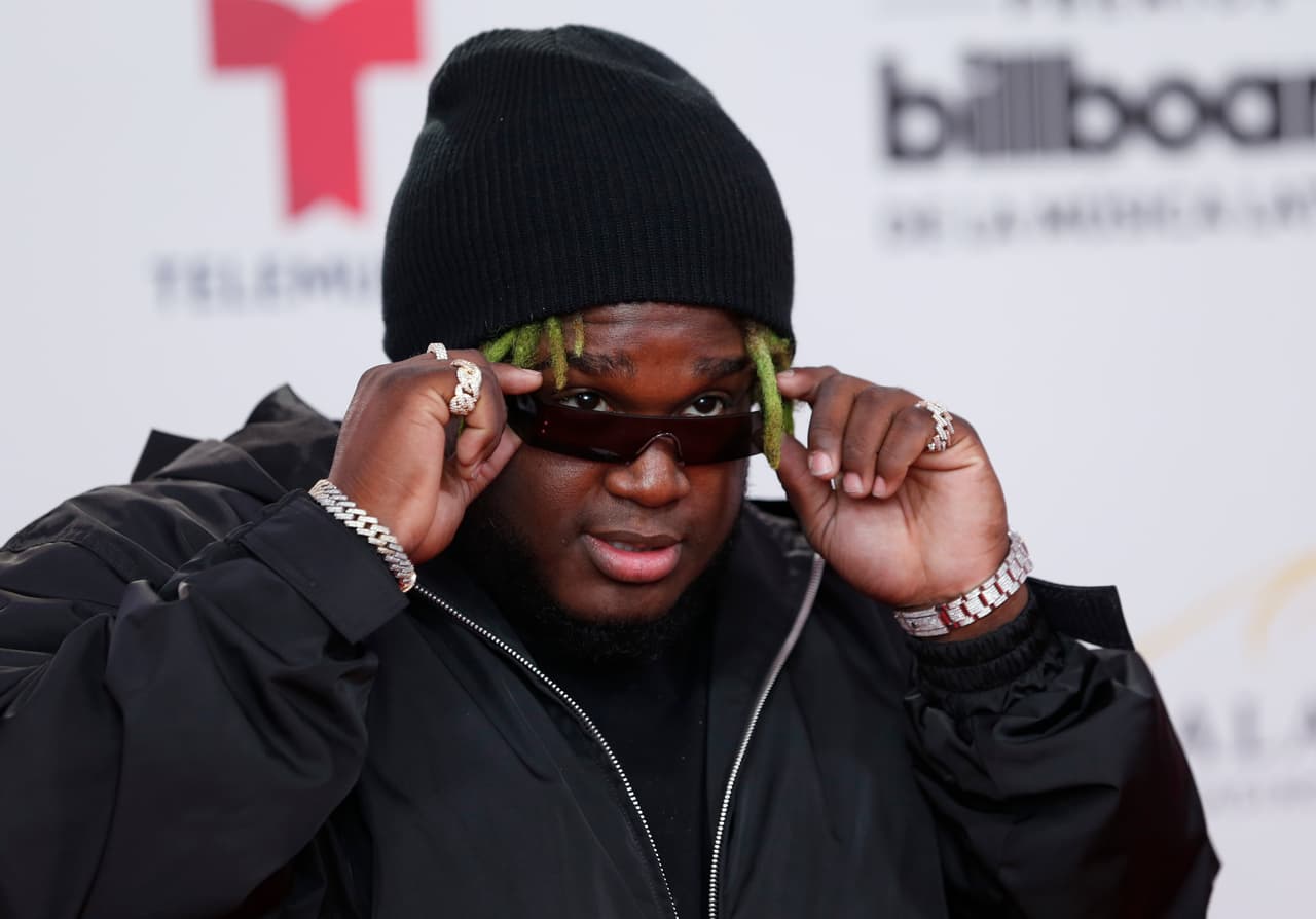 Sech es famoso por sus colaboraciones con artistas de la talla de Nicky Jam, Ozuna o Anuel AA. Podremos verlo en el Flow Fest y seguro compartirá escenario con más de uno de los invitados.