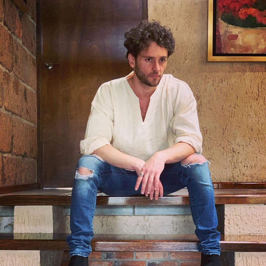 Christopher Uckermann y Belinda tuvieron una corta relación. Recientemente, en una entrevista con Daniel Sosa, la actriz confesó que fueron novios cuando protagonizaron 'Aventuras en el Tiempo' y con él tuvo su primer beso.