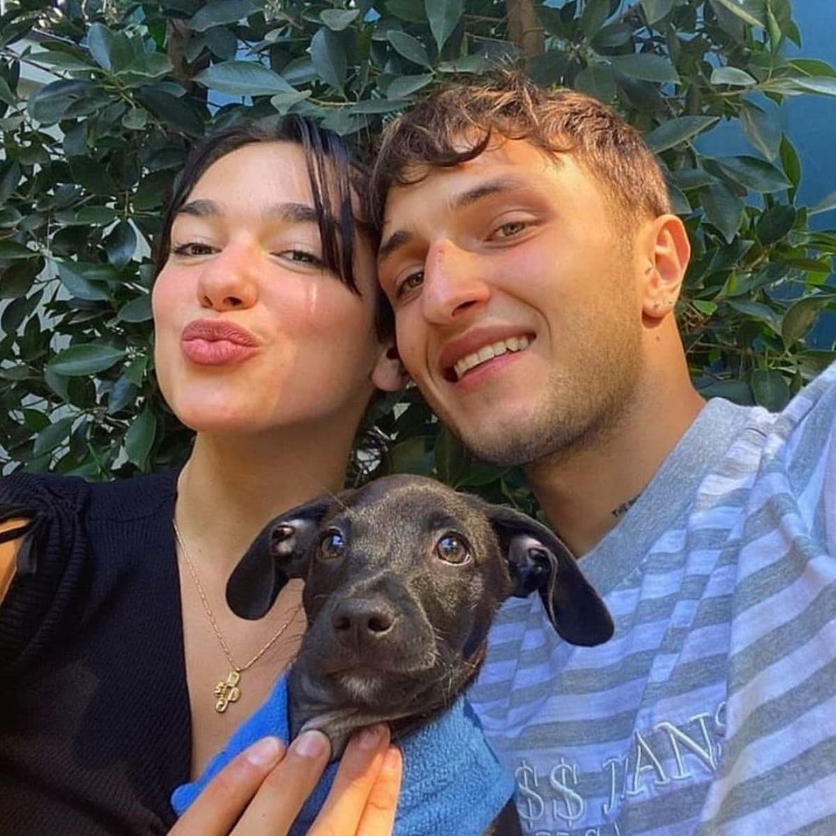 Dua Lipa y Anwar Hadid