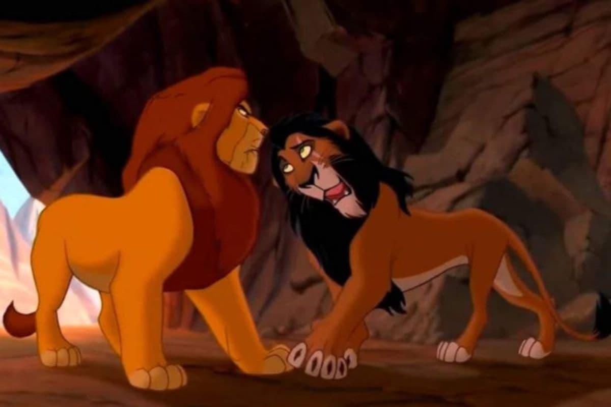 Mufasa y Scar en la película original de El Rey León