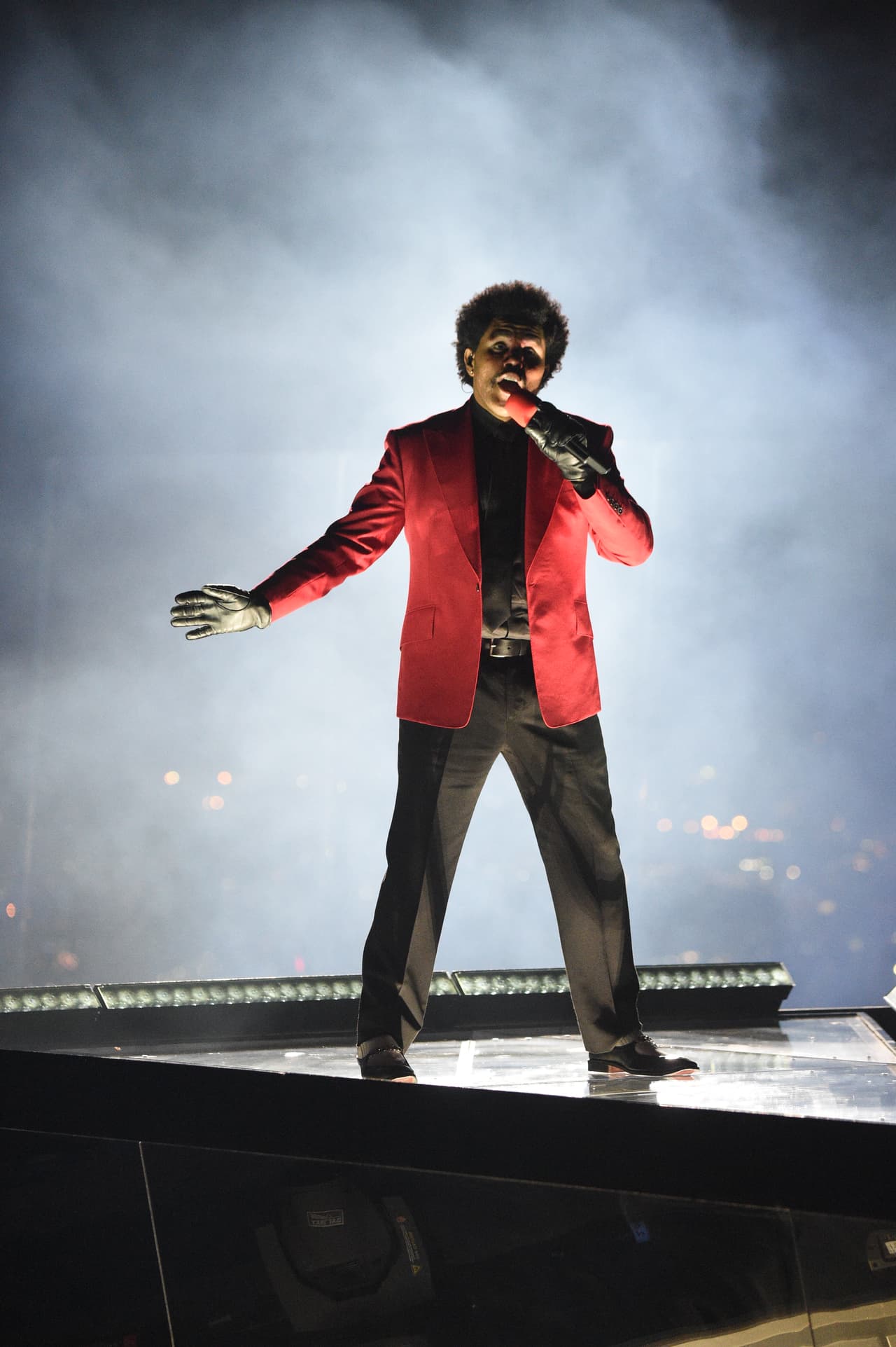 The Weeknd se presentará en el show de medio tiempo del Super Bowl.