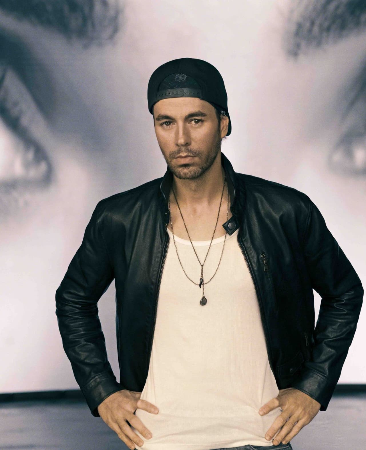 Enrique Iglesias cancela concierto en festival emblema 2023.