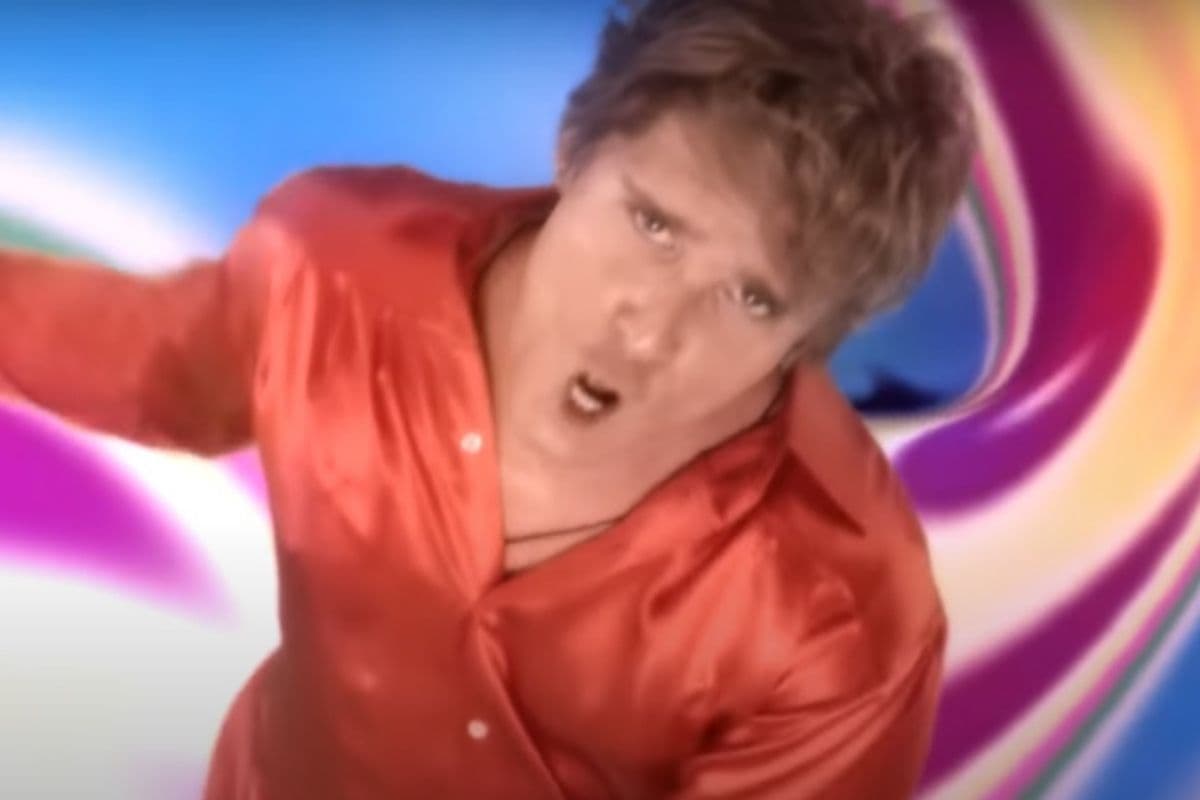 Diego Boneta hizo una nueva versión del video de 1996 de Luis Miguel