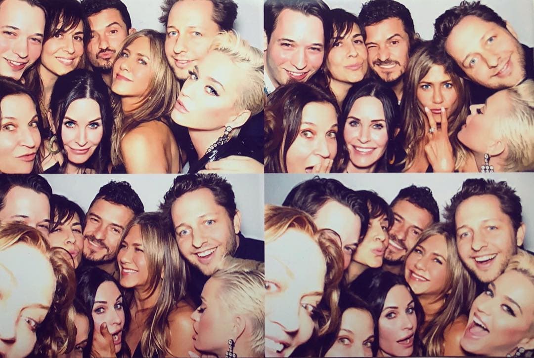 En febrero de 2019, Katy y Orlando asistieron a la celebración de los 50 años de Jennifer; una fiesta que estuvo llena de celebridades y los amigos más cercanos de la actriz.