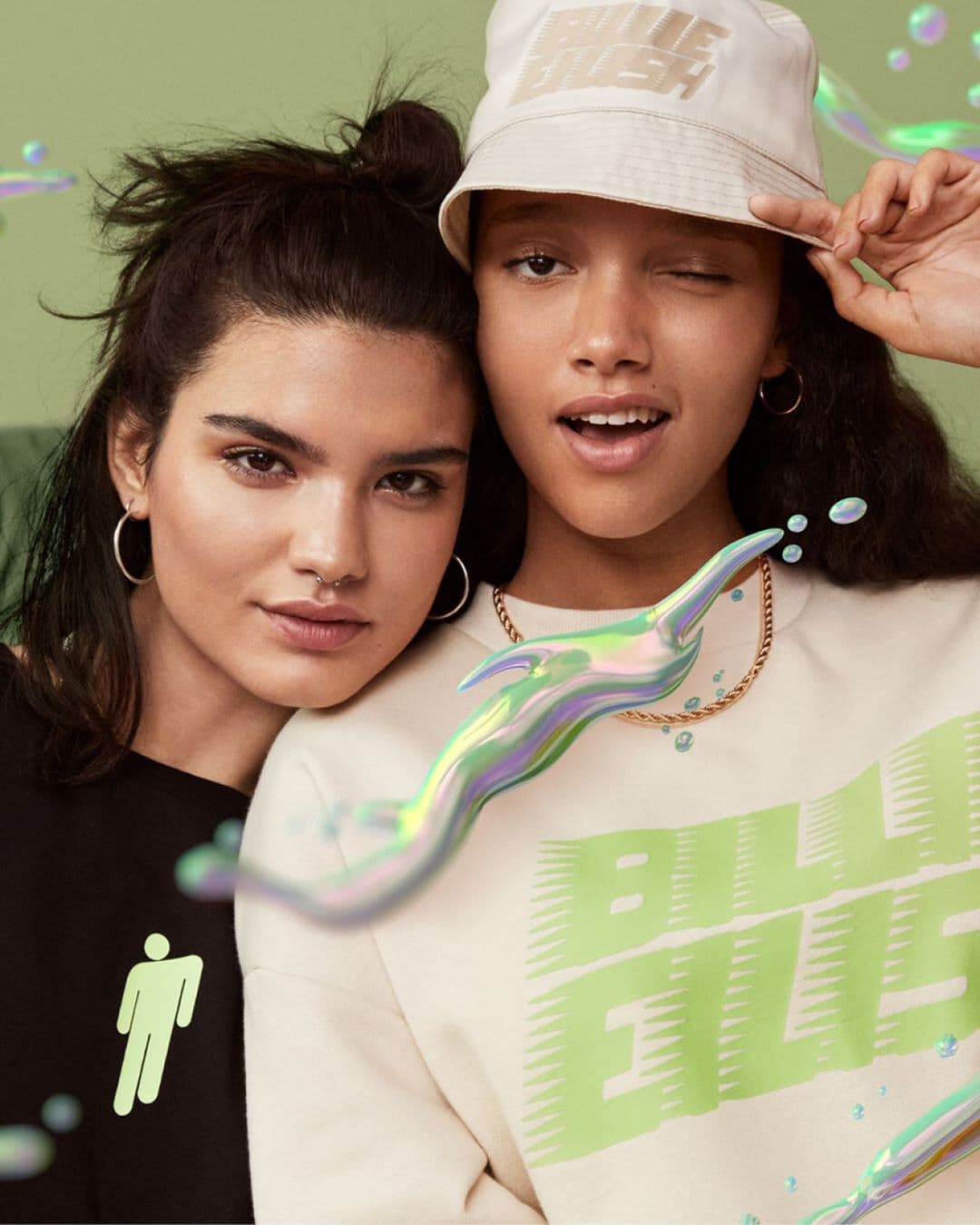 El 2020 lo recibió con dos grandes noticias. Primero, su línea de ropa de la marca H&M, fue lanzada al público.