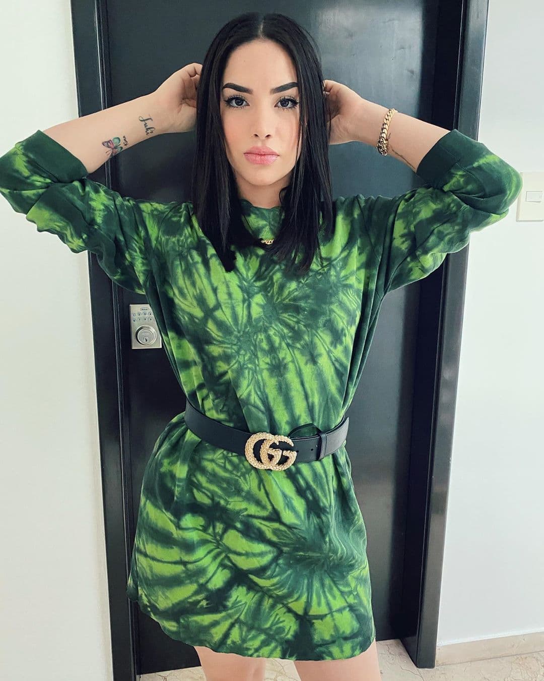 Amada por muchos y odiados por otros, pero Kimberly Loaiza es la mexicana más popular de Instagram. Actualmente tiene más de 21.4 millones de seguidores, de los cuales 7.2 millones son de México, convirtiéndola en la personalidad con más followers del país.