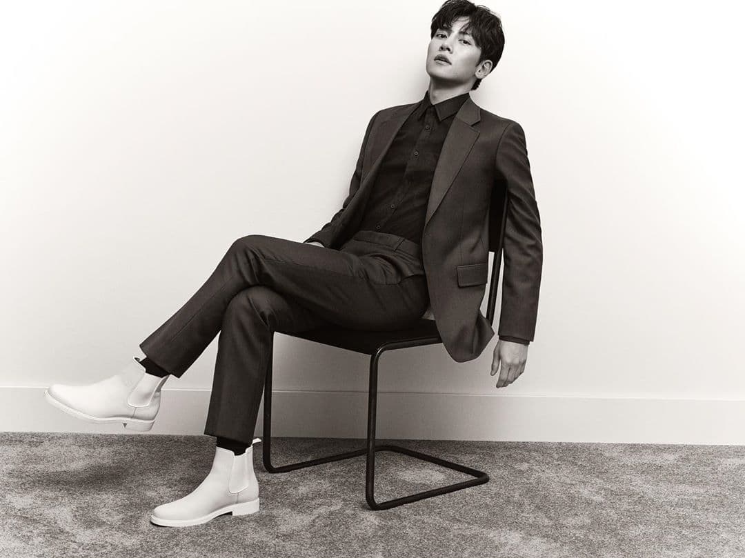 Las imágenes publicitarias que compartió el actor surcoreano, fueron compartidas a través de su cuenta de Instagram.