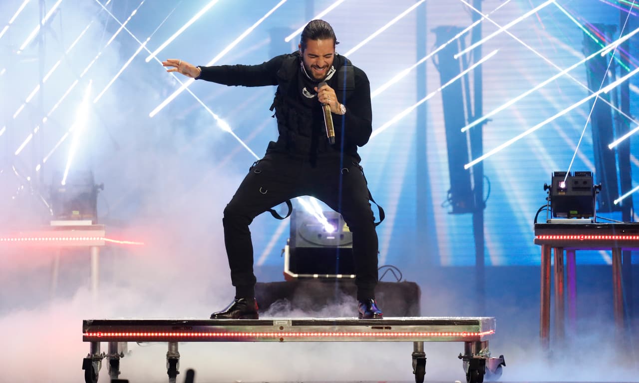 Maluma presenta 'El Préstamo' en los premios Billboard 2018