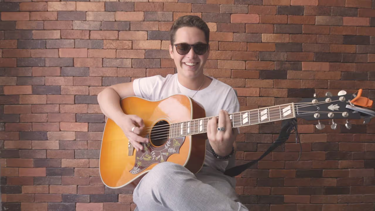 Chucho Rivas confiesa haber sido un compositor de clóset y los retos ...